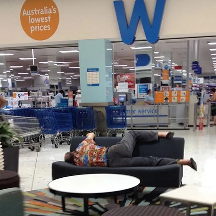 49 "Miserable Men" Hilariously Captured While Their Women Were Shopping