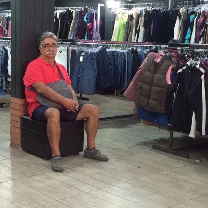 49 "Miserable Men" Hilariously Captured While Their Women Were Shopping
