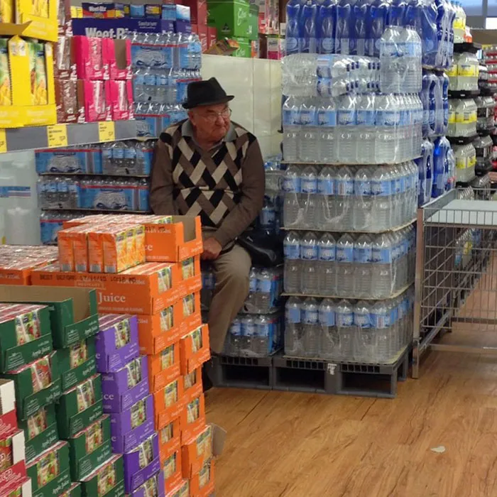 49 "Miserable Men" Hilariously Captured While Their Women Were Shopping