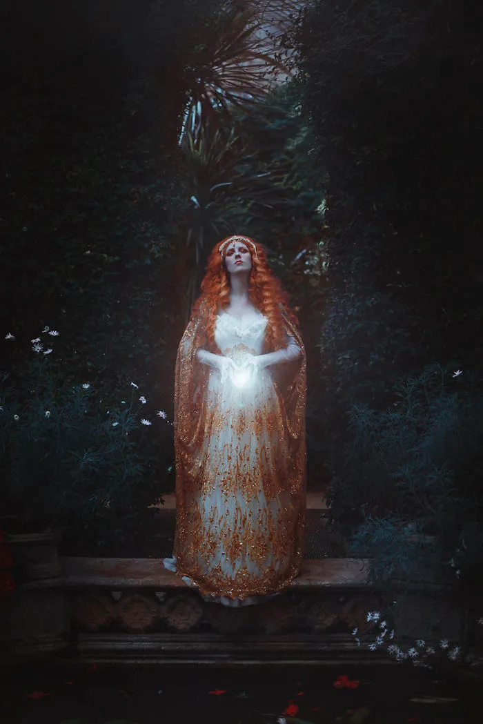 I Created A Dark Fantasy Photography Series About Mermaids Forced To Live On Land