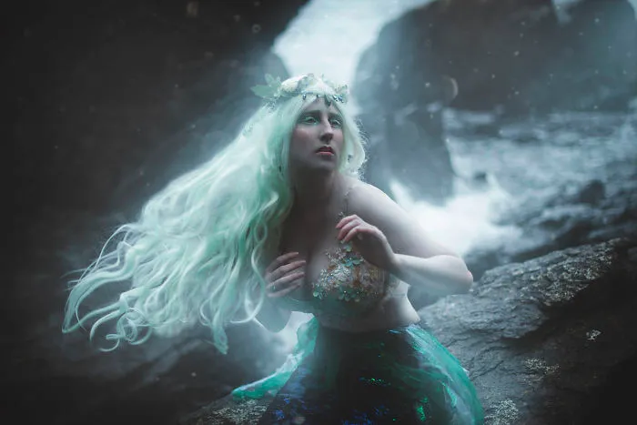 I Created A Dark Fantasy Photography Series About Mermaids Forced To Live On Land