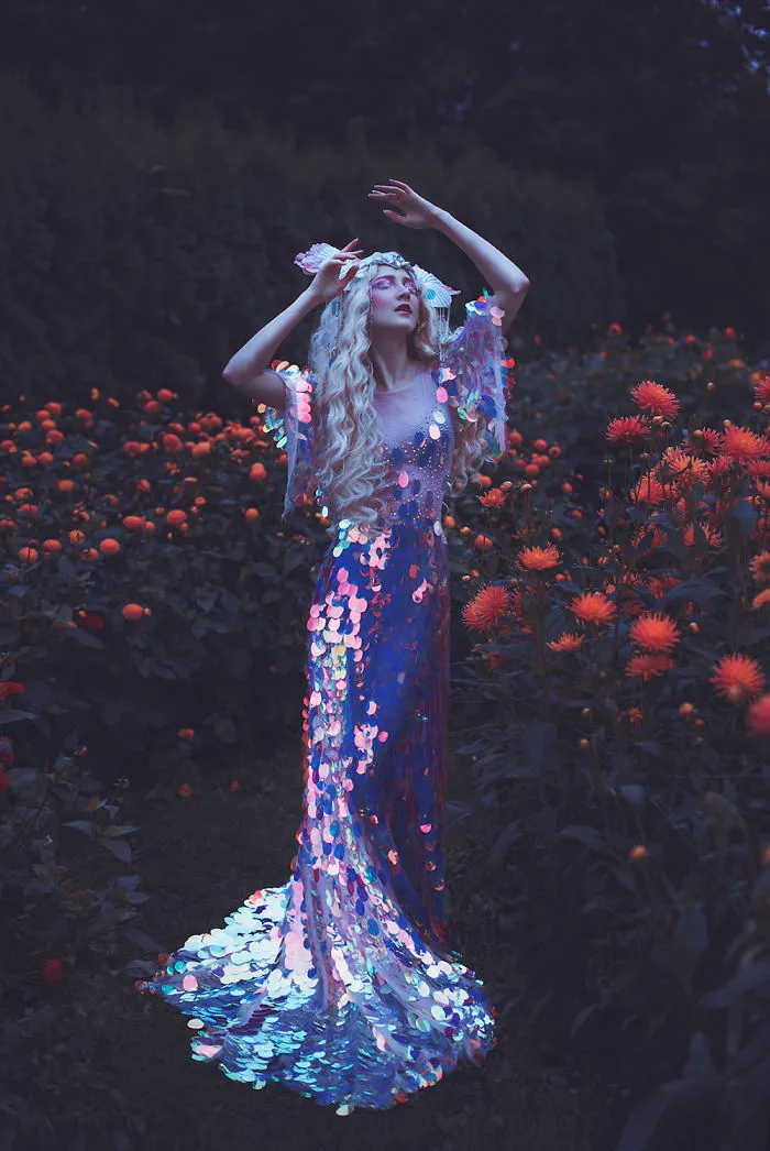 I Created A Dark Fantasy Photography Series About Mermaids Forced To Live On Land