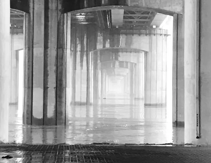 21 Minimalist Photos By BTS's V