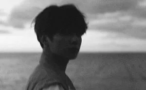 21 Minimalist Photos By BTS's V