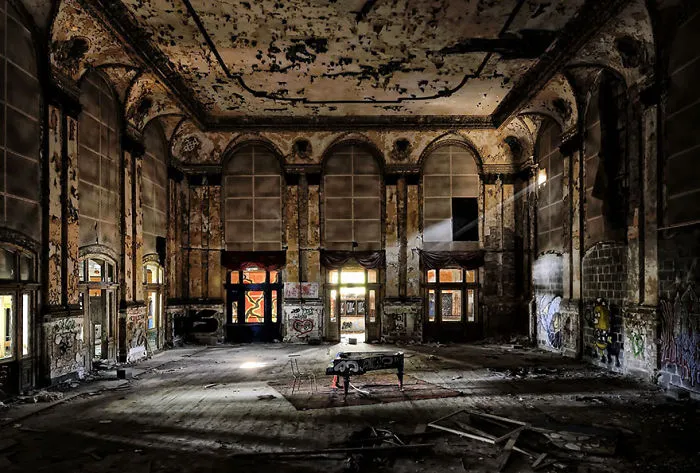 Save The Last Dance, Germany (Honorouble Mention In Architecture and Urban Spaces Category)
