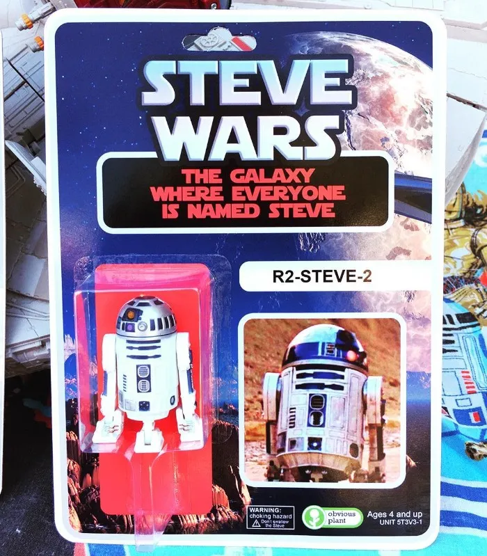 27 Hilarious Fake Christmas Gifts That 'Obvious Plant' Planted In Stores
