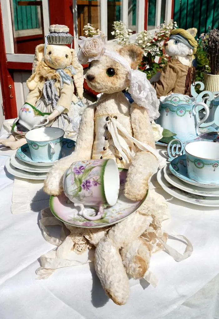 Ladies And Gentlemen: Really Elegant Bears By Masha Andreeva