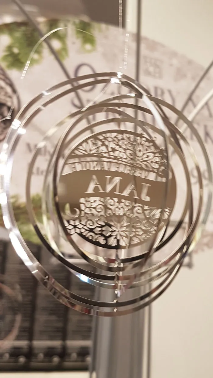 Ornamento navideño de "Jana"