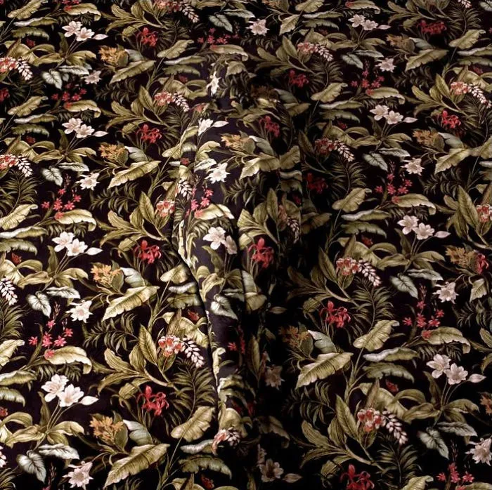 Artist Paints Her Body And Makes It Disappear Into Floral Backgrounds