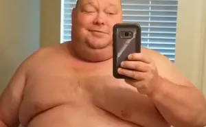 475Lbs Man Loses 198Lbs In One Year, And It's Hard To Believe It's The Same Person