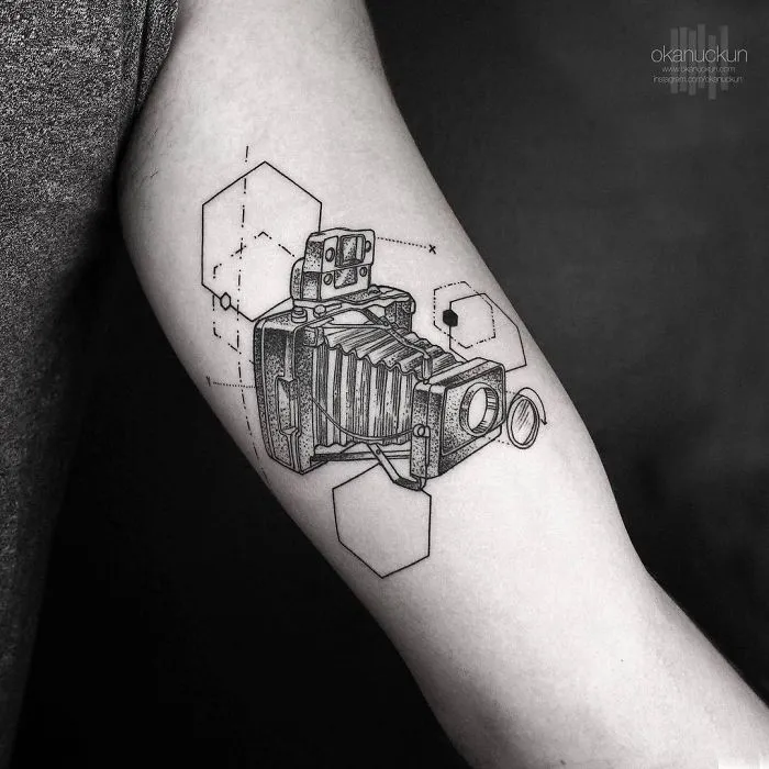 49 Amazing Geometric Tattoos By Turkish Artist Okan Uçkun