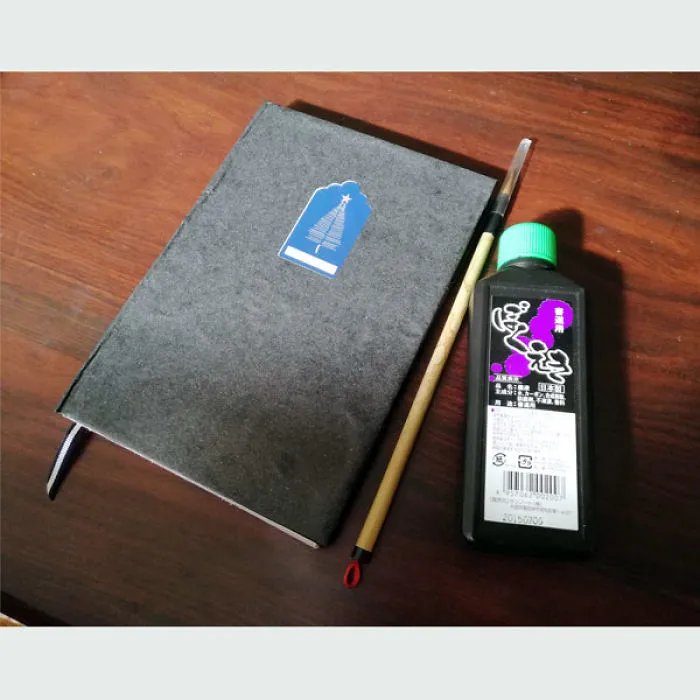 I Used Wrapping Paper, Recycled Notebook Paper, Textured Paper And Scrapbook Paper To Make 5 Bullet Journals And Sketchbooks For Loved Ones This Holiday Season