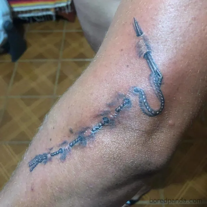 40 Tatuadores que triunfaron cubriendo cicatrices y marcas de nacimiento