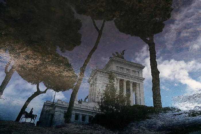 I Captured The Ancient Beauty Of Rome In The Rain