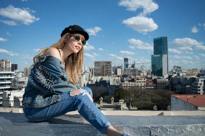 I Photographed My Friend In An Ordinary Rooftop And This Is The Result