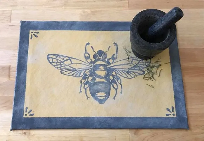 Bee