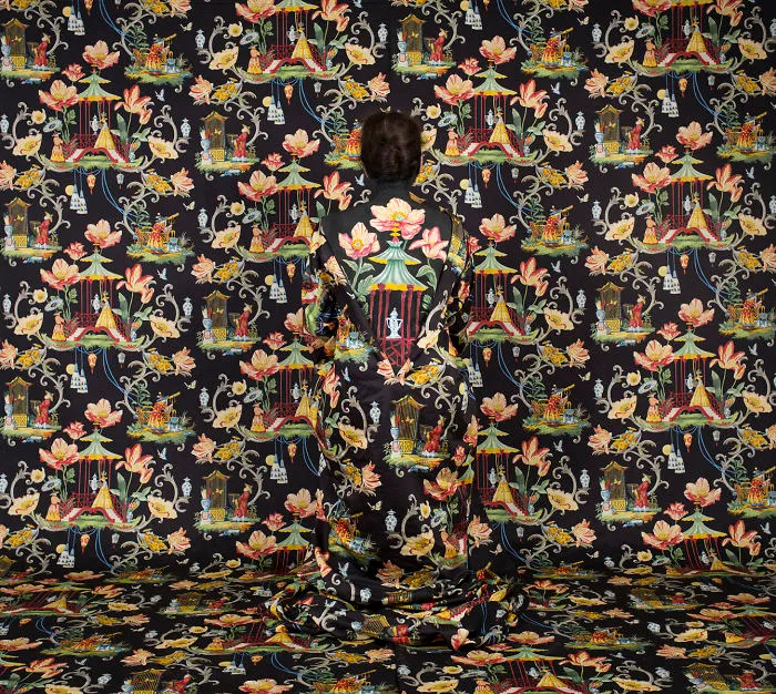 Artist Paints Her Body And Makes It Disappear Into Floral Backgrounds