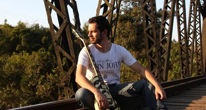 Pedro Pimentel: Tribute Music Video Of The Classic Franchise Game “Top Gear” Released.