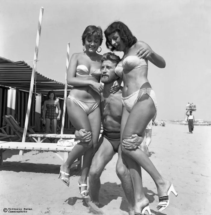 Kirk Douglas
