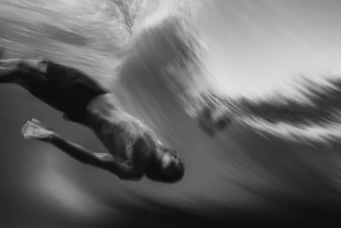 This Australian Photographer Captured 21 Ghostlike Portraits Of Bodysurfers
