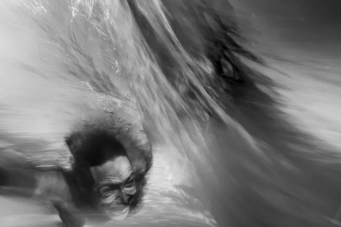 This Australian Photographer Captured 21 Ghostlike Portraits Of Bodysurfers