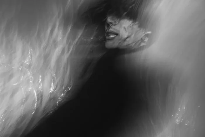 This Australian Photographer Captured 21 Ghostlike Portraits Of Bodysurfers