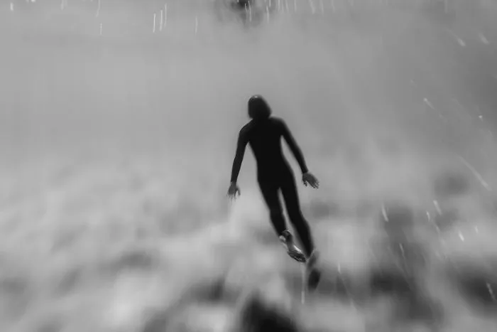 This Australian Photographer Captured 21 Ghostlike Portraits Of Bodysurfers