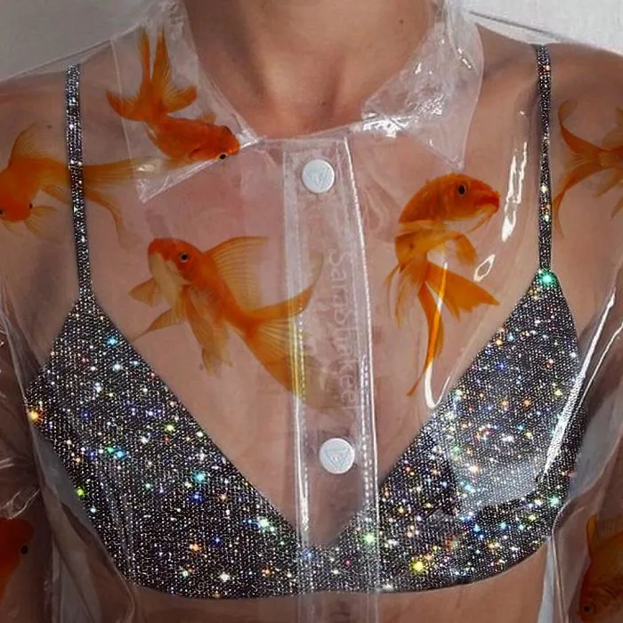 Sara Shakeel Quits Her Job As A Dentist To Start Her Career As A Glitter Artist