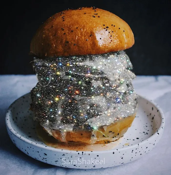 Sara Shakeel Quits Her Job As A Dentist To Start Her Career As A Glitter Artist