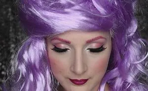 This Dreamy Look Is Holiday Party Goals (And It's Super Easy)!