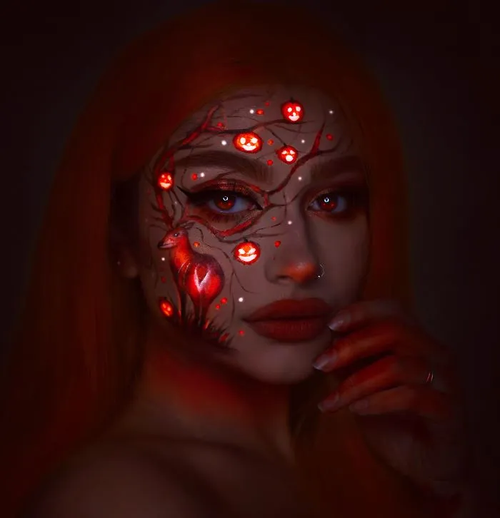 I Use Makeup, UV Paint And Light To Create Glow-In-The-Dark Looks (26 Pics)