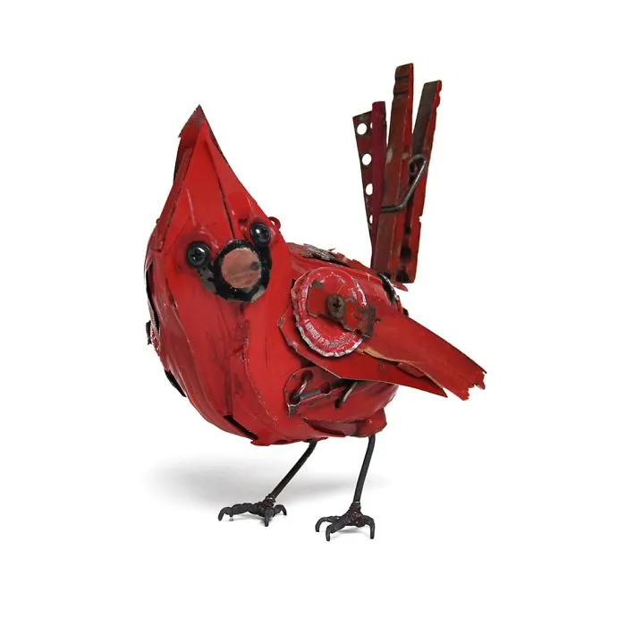 I Create Animal Sculptures Made Out Of Found Objects