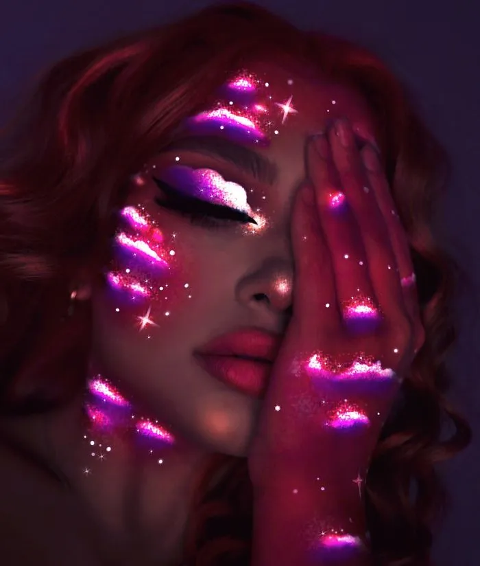 I Use Makeup, UV Paint And Light To Create Glow-In-The-Dark Looks (26 Pics)