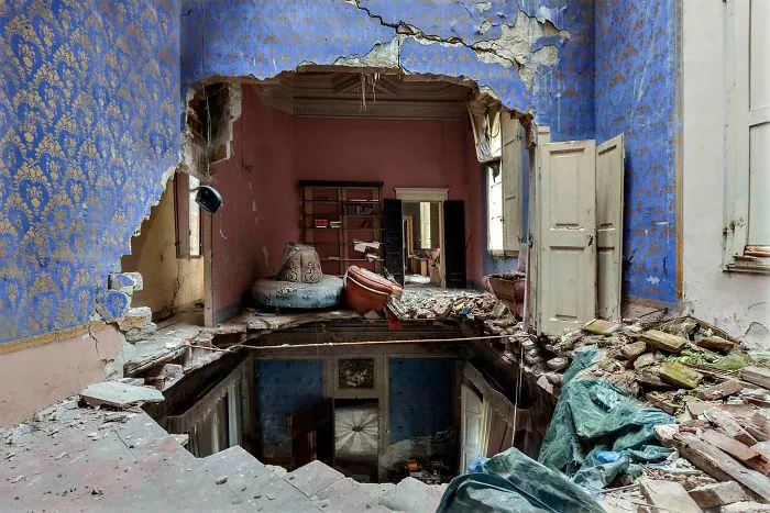 50 Photos Of Eerie Abandoned Sites That I Took While Traveling Through Italy