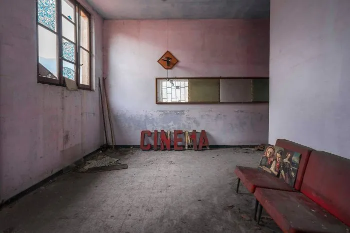 50 Photos Of Eerie Abandoned Sites That I Took While Traveling Through Italy