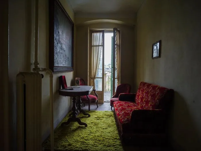 50 Photos Of Eerie Abandoned Sites That I Took While Traveling Through Italy