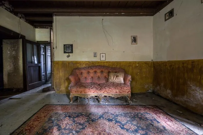 50 Photos Of Eerie Abandoned Sites That I Took While Traveling Through Italy