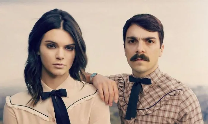 This Guy Won't Stop Photoshopping Himself Into Kendall Jenner's Photos And It Makes Them 10 Times Better