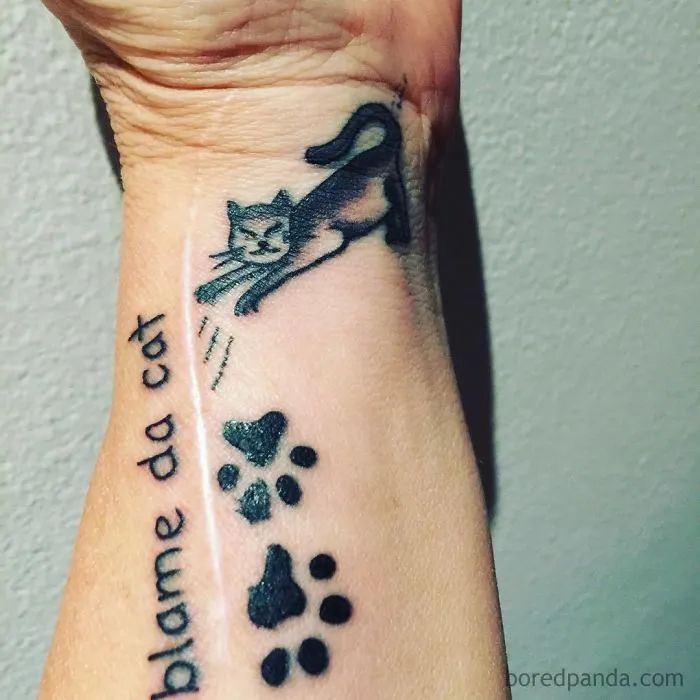 40 Tatuadores que triunfaron cubriendo cicatrices y marcas de nacimiento