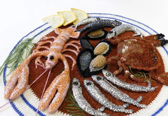 Woolabaisse For Lunch Today #katejenkinsstudio #britishartist #crochetedart #fishyfriday #allinwool