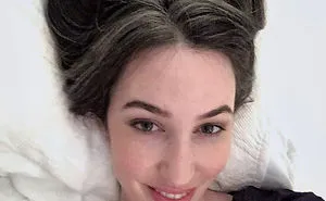 These 50 Women Who Ditched Dyeing Their Hair Look So Good It May Convince You To Do The Same