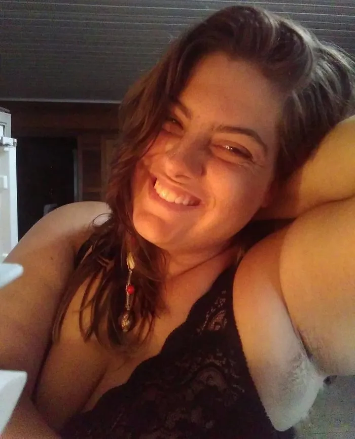 30 Women Who Chose Not To Shave For 'Januhairy' And Shared Pics Of Their Progress