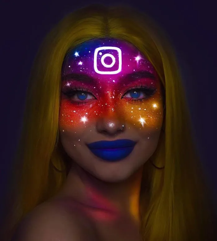 I Use Makeup, UV Paint And Light To Create Glow-In-The-Dark Looks (26 Pics)