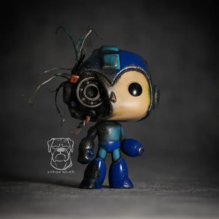 I Customize And Transform Toys And Collectibles Into Handmade Works Of Art