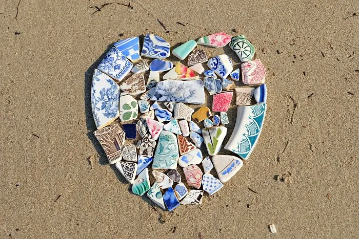 100+ Years Old Sea Pottery Finds
