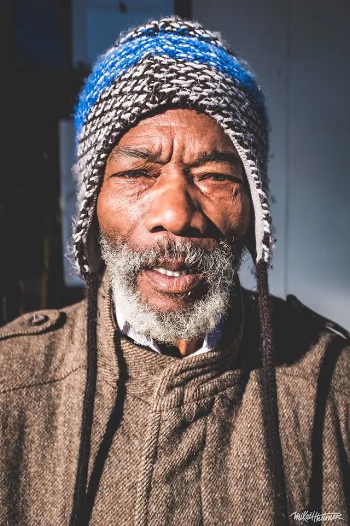 I Capture People Without Their 'Masks' By Getting Very Close To Them