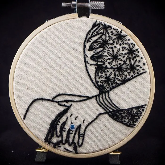 My Sister Spreads Body Positivity By Creating Embroidery Designs For People Of All Shapes And Sizes