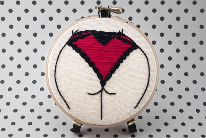 My Sister Spreads Body Positivity By Creating Embroidery Designs For People Of All Shapes And Sizes