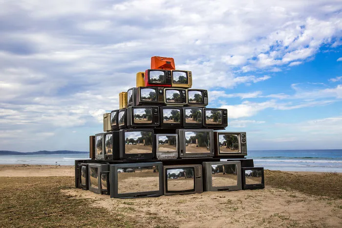 Watch The World Instead Of Watching TV News!