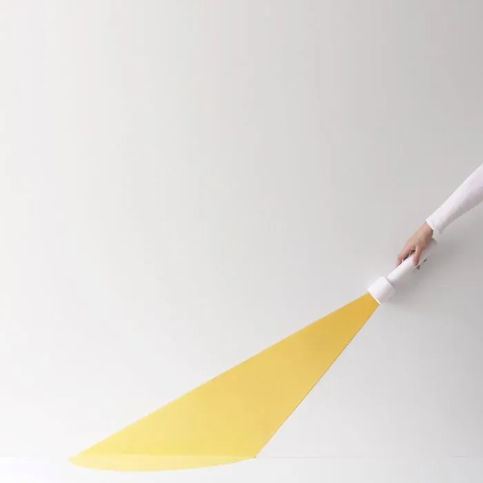 113k Instagram Followers Can't Get Enough Of These Minimalist Everyday-Object Photos By Thai Photographer